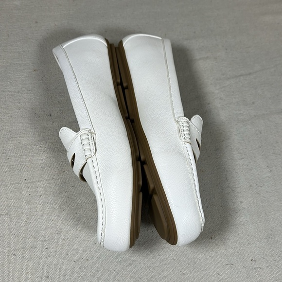 NWOB LifeStride Women's Riviera Loafer, Bright White Faux Leather, Size 9.5 Wide - Picture 12 of 13